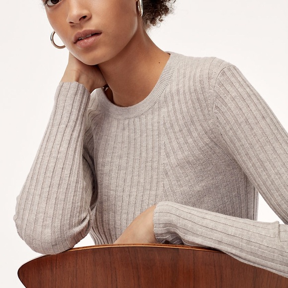 ARITZIA BABATON SWEATER - Picture 1 of 2